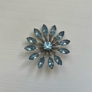 Vintage Ice Blue Flower Style Rhinestone Brooch